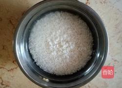 红豆糯米猪肉饺的做法图解2