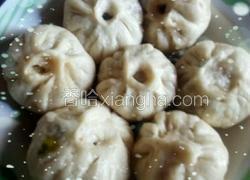 韭菜鸡蛋（香菇芹菜肉）包子
