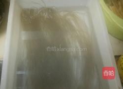 自制粉丝煲的做法图解1
