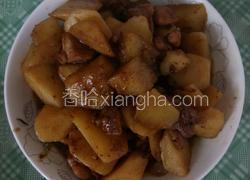 土豆烧鸡块