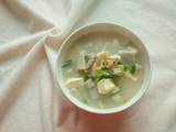 虾米瘦肉芋头豆腐汤