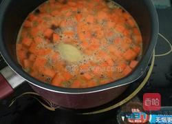 宝宝辅食羊肉胡萝卜土豆汤的做法图解3