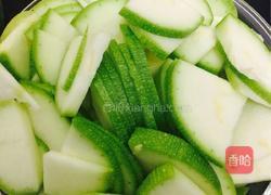 角瓜鸡蛋（辣味）的做法图解1