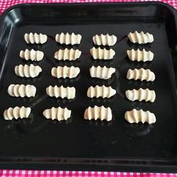 搓红薯面窝窝的做法[图]