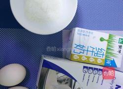 牛奶布丁的做法图解1