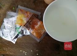 炒泡面的做法图解5
