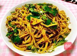 凉拌干豆腐丝的做法图解5