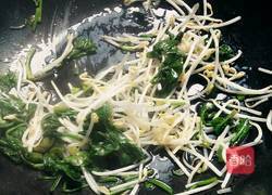菠菜炒黄豆芽的做法图解5