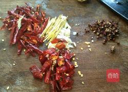 芝麻油呛菠菜的做法图解3