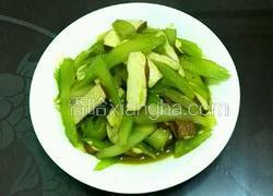 西芹炒豆干