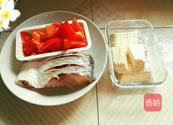 番茄豆腐鱼腩的做法图解2