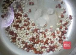 红豆薏米汤的做法图解5