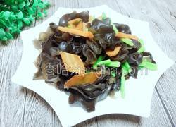 胡萝卜炒木耳