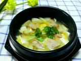 河蚌腊肉豆腐汤