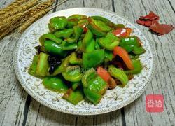 菜椒炒肉的做法图解6