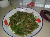 青椒炒眉豆的做法[图]
