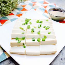白玉红油豆腐的做法[图]