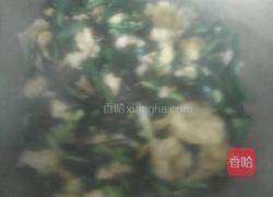 鸡蛋炒韭菜的做法图解6