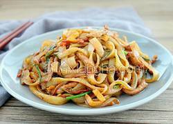 黑椒肉丝炒河粉