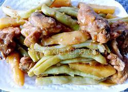 鸡腿炖豆角