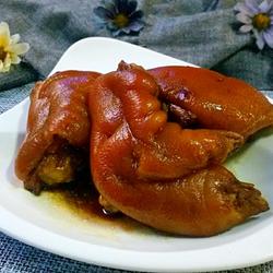 卤猪脚的做法[图]