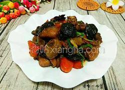 胡萝卜香菇焖鸡腿