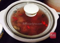 红菇炖瘦肉汤的做法图解6