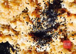 黑芝麻酱油炒饭的做法图解6