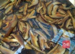 香菇脆豆腐粥的做法图解3