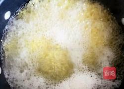 海参小米粥的做法图解5