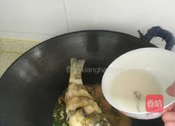 红烧鲈鱼的做法图解4