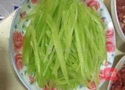 清炒莴笋丝的做法图解2