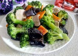 西兰花炒肉