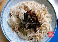 家常葱油拌面的做法图解9