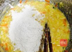 娃娃菜葫萝卜丝鸡蛋饼的做法图解3