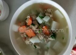 羊肉丸子萝卜汤