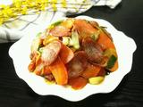 胡萝卜炒腊肠