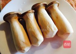 干煸手撕杏鲍菇的做法图解1