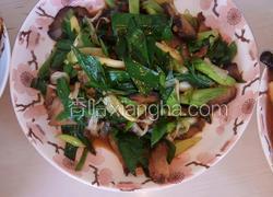 蒜苗炒腊肉