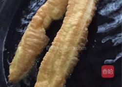 油条的做法图解1