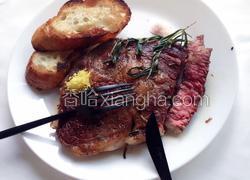 迷迭香煎安格斯肉眼牛排