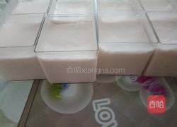 草莓慕斯蛋糕的做法图解9