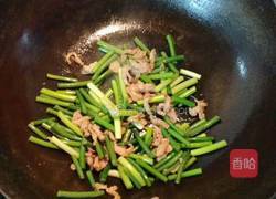 蒜苗藤椒油小炒肉的做法图解5