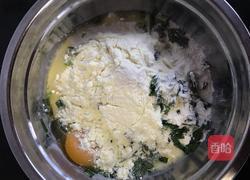 韭菜鸡蛋饼的做法图解1