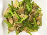 芹菜炒肉片