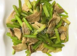 芹菜炒肉片