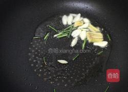 西兰花炒虾仁的做法图解4