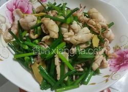 韭菜花炒鲜鱿