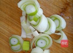 特色番茄炒蛋的做法图解2
