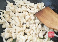 菜花炒肉的做法图解9